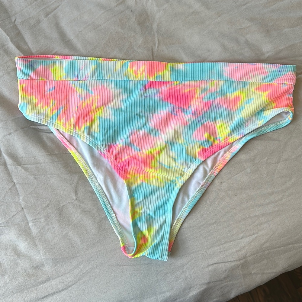 XHILARATION TIE-DYE HIGH WAIST BIKINI BOTTOM 16W/18W
